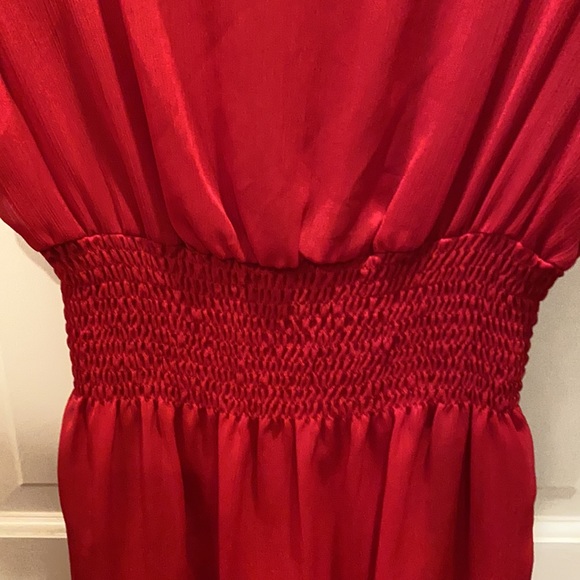 Lady in Red [dress] is dancing with me… - Picture 3 of 5